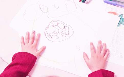 (精选)小学生经典诗歌15篇